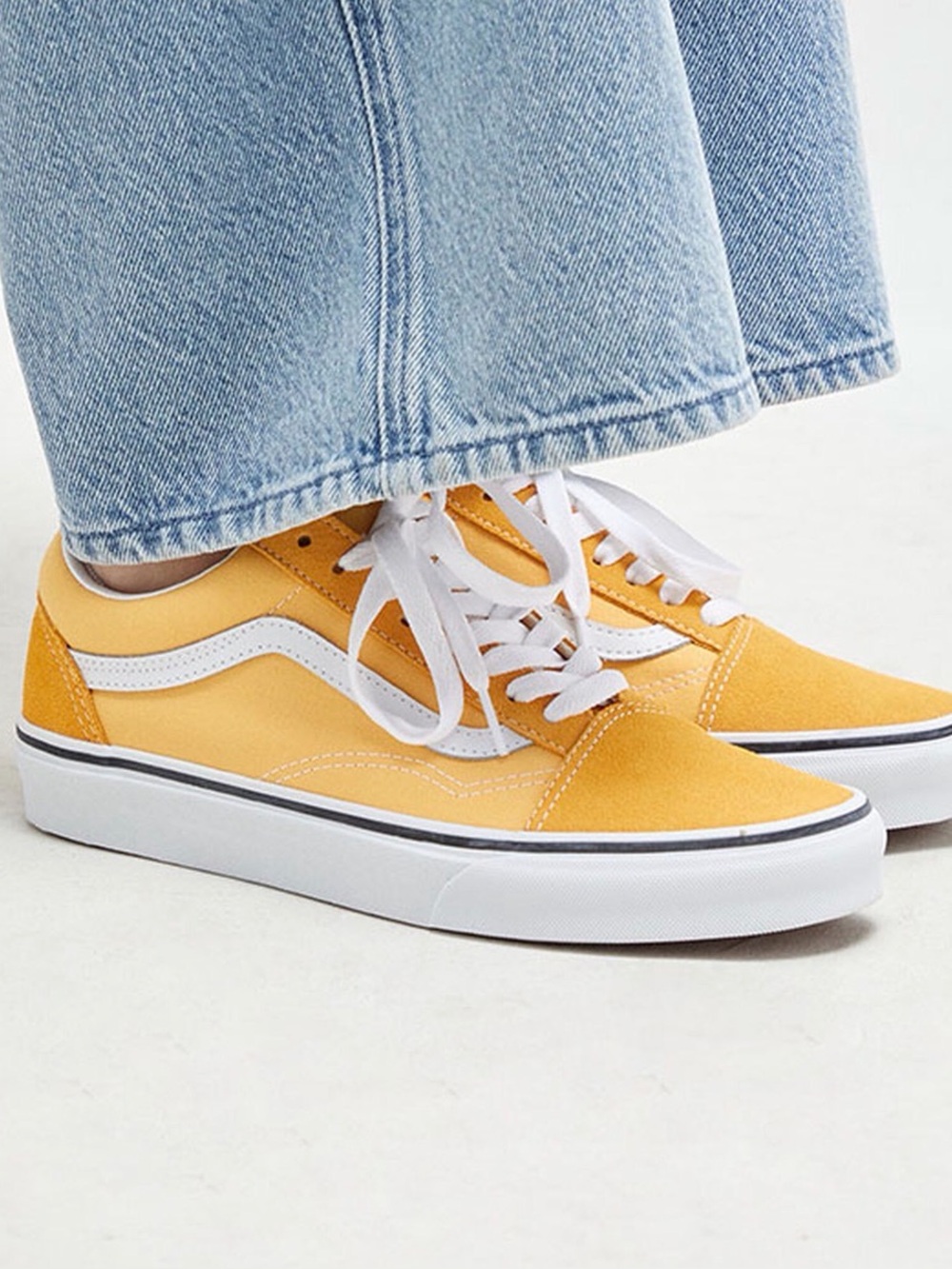 Vans Old Skool Low Top Yellow Gold Suede And Canvas Sneakers